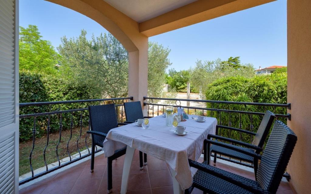 Villa Franka 113 Bašanija المظهر الخارجي الصورة