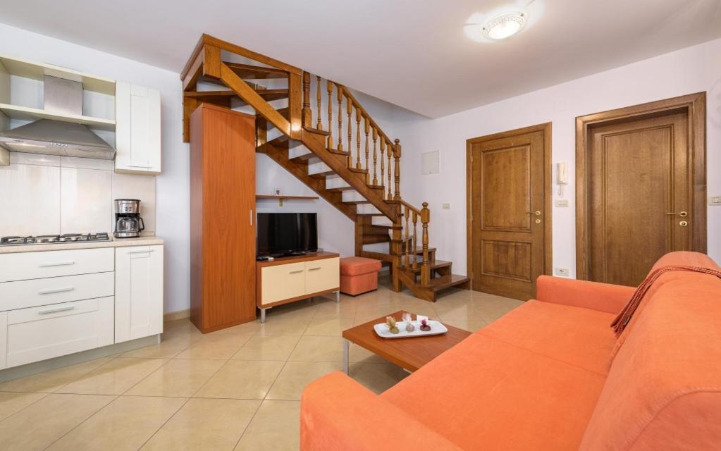 Villa Franka 113 Bašanija المظهر الخارجي الصورة